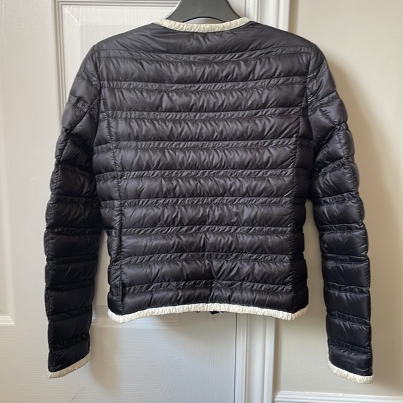 Womens/teen Moncler bomber style jacket. - Picture 8 of 9